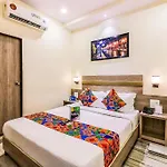 Hotel New Aksha International By Glitz