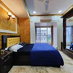 Spacious 3Bhk Apartment Heart Of Mumbai, Bandra