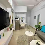 Apartment 72 Pali Village A Cozy Vintage By Connekt Homes Mumbai