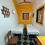Hostel Vasantashram Cst Mumbai, Free Wifi With 1940s Retro Vibe Mumbai