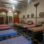 Vasantashram Cst Mumbai, Free Wifi With 1940s Retro Vibe *