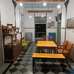 Hostel Vasantashram Cst Mumbai, Free Wifi With 1940s Retro Vibe