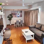 White House By Maxxvalue Service Bandra *