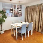 Apartment White House By Maxxvalue Service Bandra