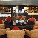 Hotel Sahara Star