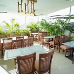 Hotel Skylink Hospitality Next To Amber Imperial 3*