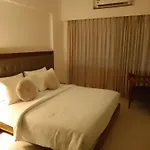 Entire 3 Bhk By The Good Traveller
