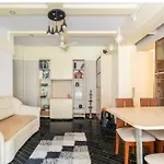 Cozy N Spacious 1Bhk Off Carter Rd Bandra