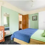 Cozy N Spacious 1Bhk Off Carter Rd Bandra