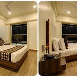 House Juhu, Santacruz West, Hotel Mumbai