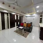 3Br Service Apartment In Parel