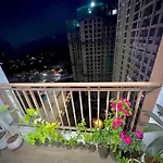 Hillview Comfy Flat In Dahisar
