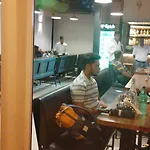 Shine Hospitality Group Hotel Mumbai