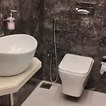 Shine Hospitality Group 2* Mumbai