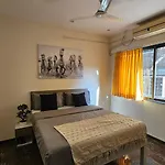 Lite Stays - Vile Parle East