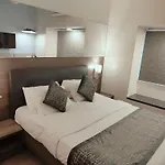 Apollo Guest House