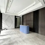 Luxury 2 Bhk Apartment Near Soho House