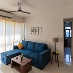 Spacious, Bright, City Centre 3Bhk Apt Near Airport