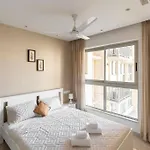 Apartment Ambient, Stylish 1bhk In Hiranandani Powai *