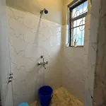 Spacious 2 Bhk With Balcony In Bandra Mumbai