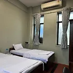 Spacious 2 Bhk With Balcony In Bandra *