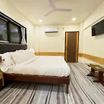 Eco Hotel