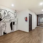 Townhouse Royal Palms Hotel