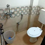 Golden View Dormitory Guest house Mumbai