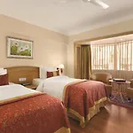 Ramada Plaza by Wyndham Palm Grove