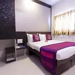 Hotel O Golden Sagar