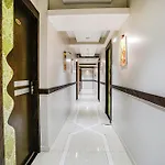 Hotel Fabhotel Amber Crop Inn 3*