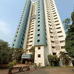 Comforatble, Cozy Serviced Apartment