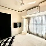 Luxury 2Bhk In Khar West
