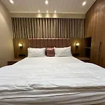 Rudraya Homes - Cozy Premium Serviced Apartments Khar - Next To Bandra
