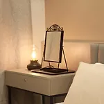 Downtown 3Bhk Appt ,Mumbai Mahalaxmi