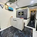 Hotel Rinza Residency