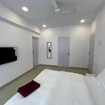 Elegance Room A