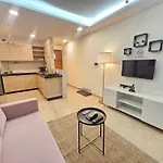 Lite - Kurla West Apartment *