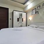 Lite - Kurla West * Mumbai