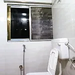 The Aroma Backpackers Hostel *