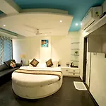 Panchvati Residency Andheri West 2*