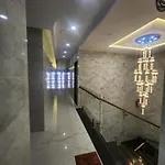Elliott Hostel *