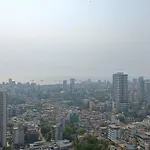 Villa In Bandra - 4 Bhk - Topfloor