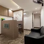 Hotel Metromax Andheri