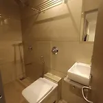 Metromax Andheri 3*