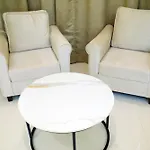 Country & By Turtle - Airport 4* Mumbai