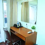 Country & By Turtle - Airport Hotel Mumbai