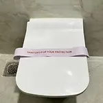 Elliott Hostel Mumbai