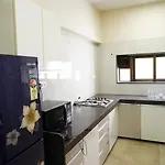 Apartment Large, Modern, Private 3bhk, Khar West,
