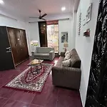 Budget Friendly 2bhk At Pali Hill